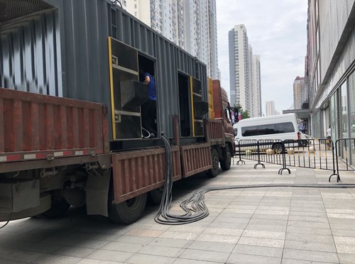 青山湖柴油发电机空气滤清器在不同季节的更换周期是否有差异？